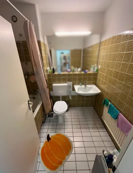 Alltagstaugliche 2-Zimmer-Wohnung in Berlin Tiergarten - nur mit Wohnberechtigungsschein — photo 1